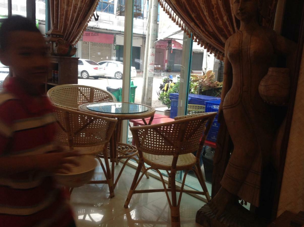 Ruan Ben Ja Don Mueang,Bangkok Hostel Exteriér fotografie