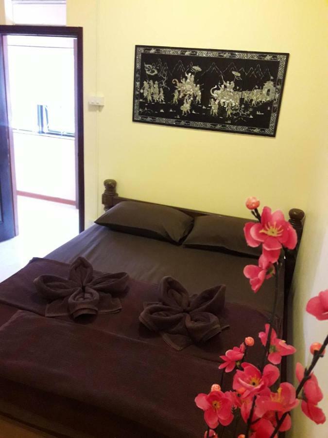Ruan Ben Ja Don Mueang,Bangkok Hostel Exteriér fotografie